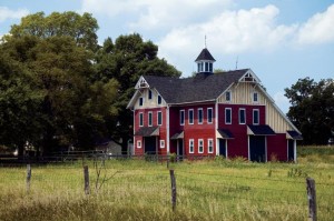 Hammond Barn, photo by Ken Kashian