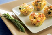 Mini Ham and Cheddar Veggie Cups