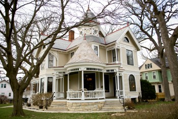The Magruder House in Kankakee, Illinois