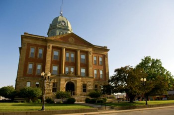 Moultrie County Courthouse on the Square in Sullivan, Illinois.