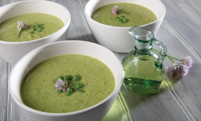 Chilled pea soup with fresh basil