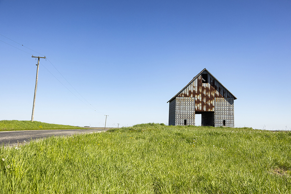 Corn crib in an Illinois field