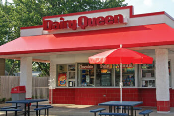 Noble Dairy Queen exterior