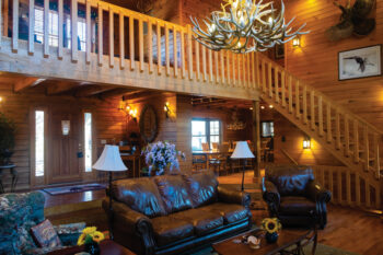 Harpole's Heartland Lodge lobby