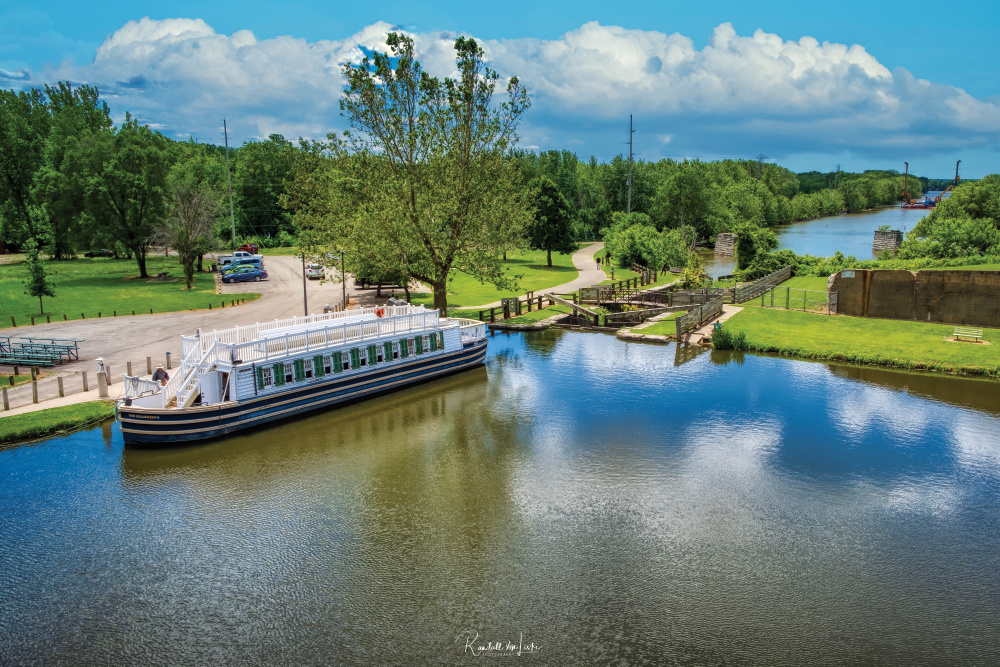 Boat tour at the I&M Canal