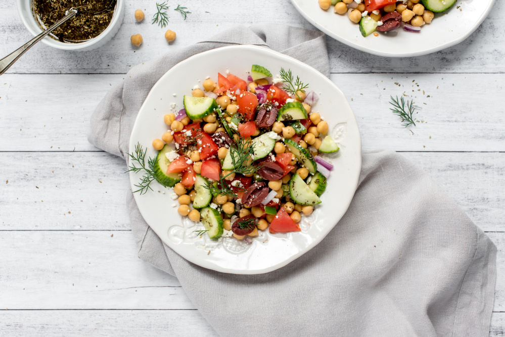 Lettuceless Greek Salad with Chickpeas