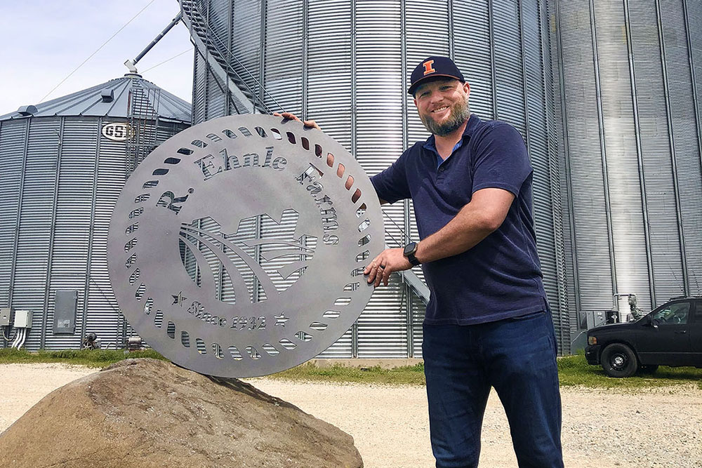 Robert Ehnle, who served 20 years in the Illinois Army National Guard and farms corn and soybeans in the Kewanee area, discussed his recent treatment for Post Traumatic Stress Disorder and balancing the stressors of being a veteran and farmer.