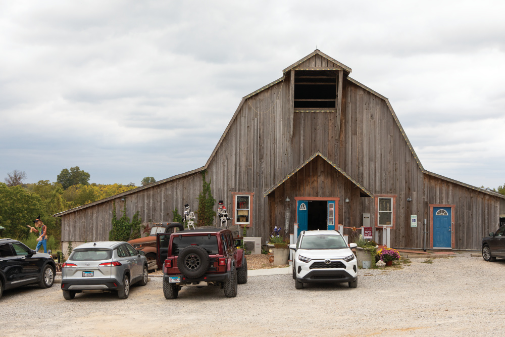Barn at the Peachbarn Winery and Cafe 