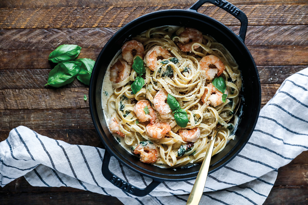 Creamy Pasta with Spinach, Sun-Dried Tomatoes and Shrimp