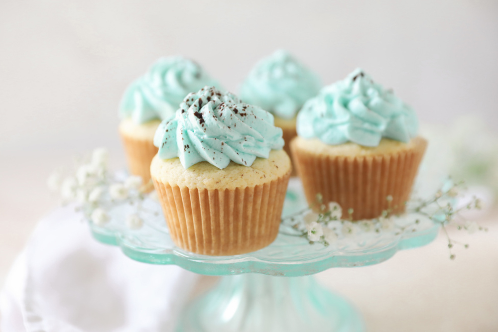 Robin Egg Speckled Cupcakes