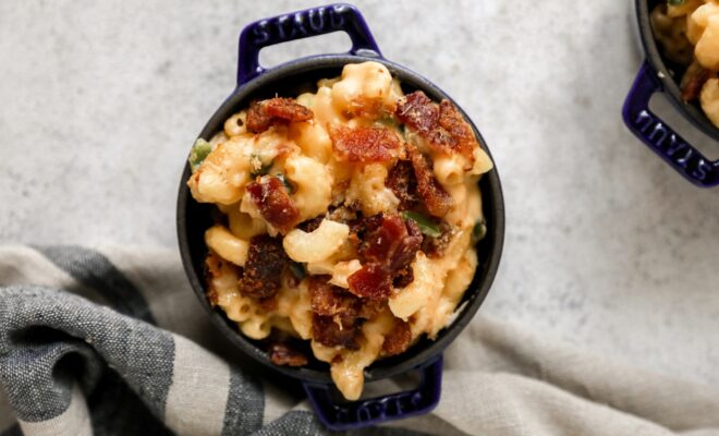 Homemade Mac n Cheese with Jalapeno Bacon