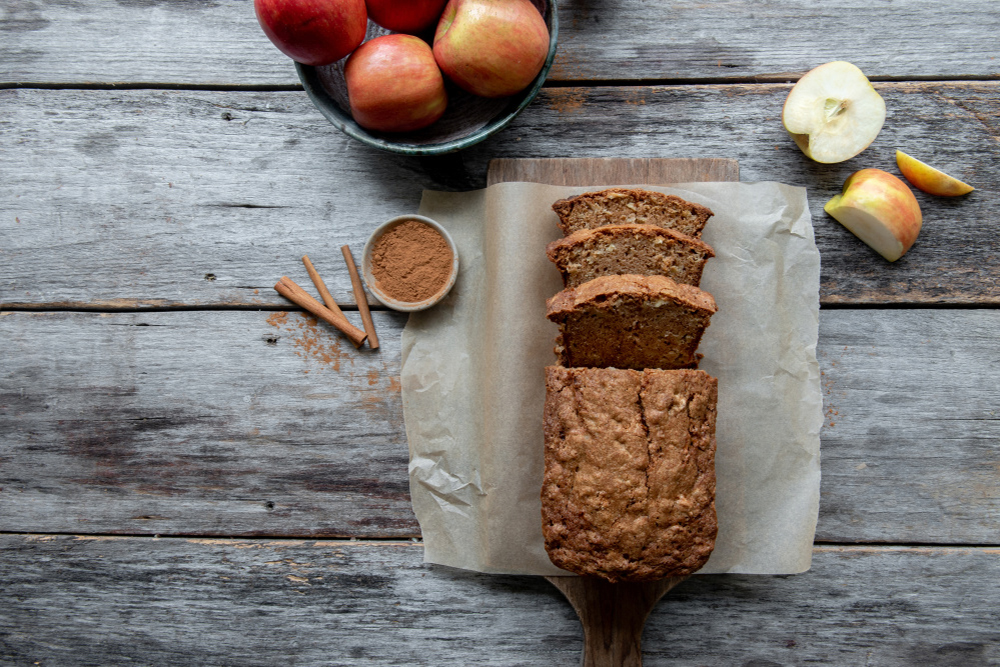 Apple Cinnamon Bread