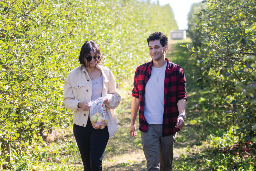 Tanners Orchard works with MAIA to create apples with better, taste, texture and disease resistance, which also keeps customers coming back.