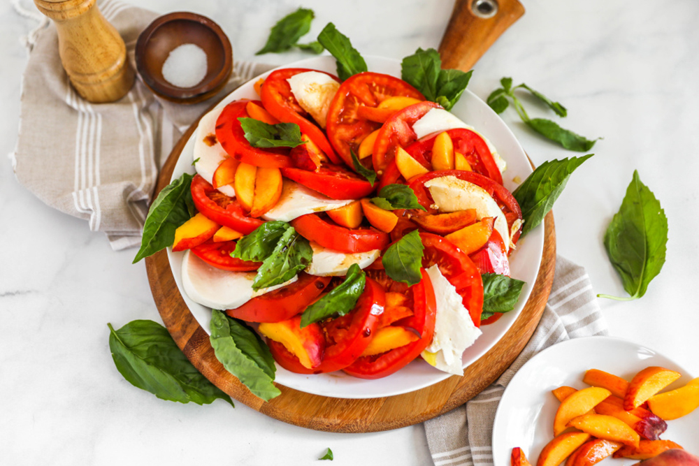 Tomato Peach Caprese Salad