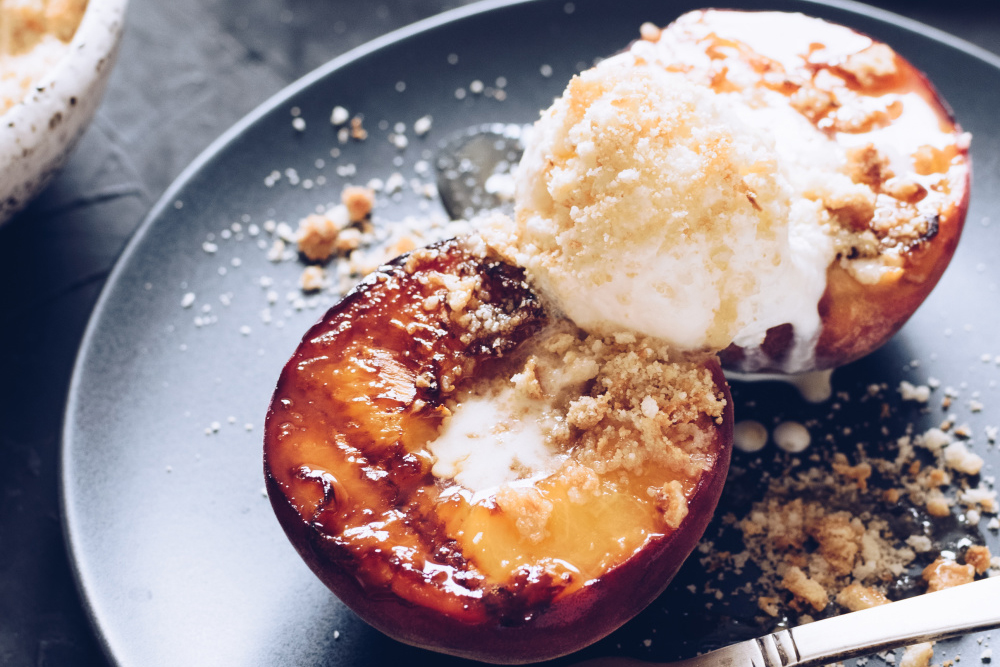 Grilled Peach Crumble