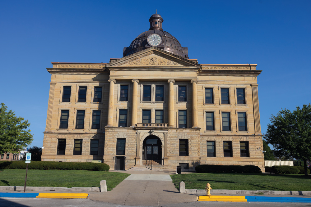 Exterior of Logan County Courthouse